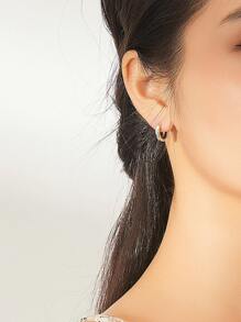 ESBERRY 一对复古星形耳环，女士S925纯银白色优雅首饰，适合日常佩戴，是馈赠佳品。