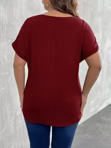 SHEIN LUNE Plus Size V-Neck Zipper Decor Textured Fabric Cuff Folding Edge Short Sleeve Casual Shirt - Burgundy - View 2