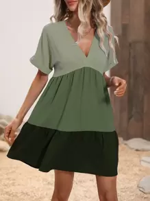 Breezaya 撞色蝙蝠袖荷葉邊娃娃裙 - 綠色 - 查看 5