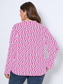 SHEIN Clasi Plus Allover Print Notched Neck Roll Tab Sleeve Blouse - Hot Pink - View 2