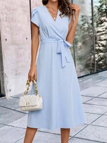 SHEIN Clasi 花瓣袖繫腰帶洋裝