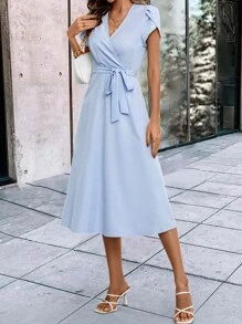 SHEIN Clasi 花瓣袖繫腰帶洋裝