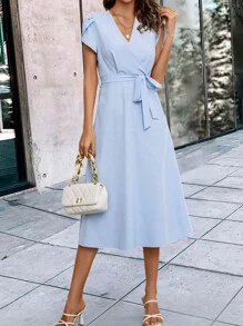 SHEIN Clasi 花瓣袖繫腰帶洋裝