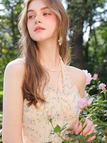 Ditsy Floral Print Tie Backless Halter Dress - Beige - View 4