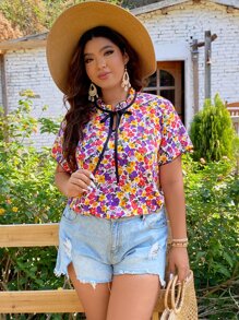 SHEIN LUNE Blusa con estampado floral de cuello con cordón