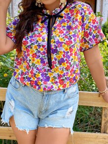 SHEIN LUNE Blusa con estampado floral de cuello con cordón