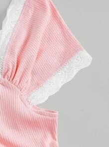SHEIN MOD 蕾絲拼接前蝴蝶結T恤 - 淺粉色 - 查看 3