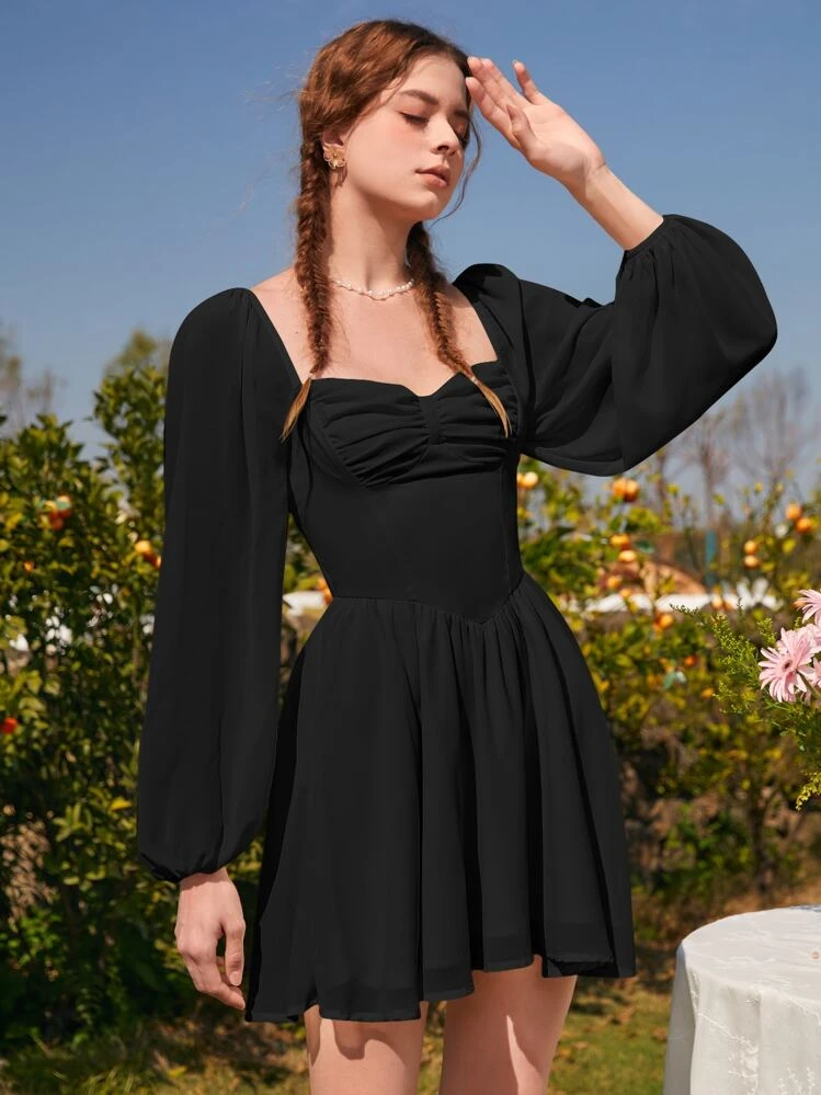 SHEIN MOD Vestido Negro De Manga Larga Suelta Con Cuello En Forma De Corazón, Mangas De Farol Y Busto Fruncido - Negro - Añade 4
