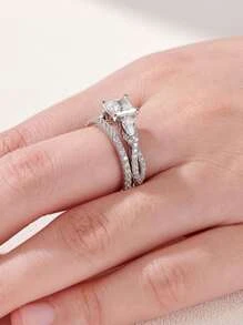 AIHUASI مجموعة خواتم زفاف من الفضة الإسترليني 925 عبارة عن قطعتين للنساء بحجر الزيركونيا عالية الجودة بقطعة 0.8 قيراط بقطع الألماس بتصميم الأميرة بمقاس 6 * 6 مم، مجوهرات رومانسية هدية عيد الحب