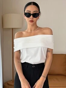 DAZY Áo thun dệt kim gân sọc, trễ vai, gập vạt, thích hợp mặc đi chơi cho nữ. - trắng - Xem 6