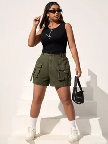 SHEIN EZwear Plus Flap Pocket Ring Detail Shorts - Army Green - View 3
