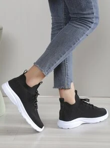 女士轻质网眼透气跑步鞋，瑜伽必备舒适低帮厚底运动鞋