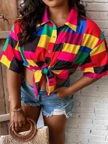 SHEIN LUNE Große Größen Geo-Muster Hemd mit Dropped Shoulder für den Sommer