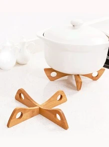 1pc Wooden Insulation Pad, Simple Hollow Out Heat Resistant Placemat For Dining Table