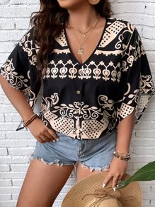 SHEIN LUNE Plus Graphic Print Batwing Sleeve Blouse - Multicolor - View 4