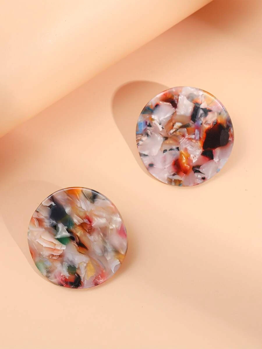 一对彩色弧形亚克力耳钉