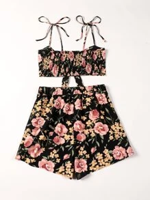 SHEIN Holidaya Plus Floral Print Tie Shoulder Cami Top & Shorts - Multicolor - View 2