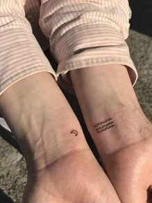 Etiqueta engomada del tatuaje, 1 hoja de tatuajes temporales con estampado de luna para mujeres, pegatinas de tatuajes para adultos, luna de tatuaje realista, para mujeres y niñas - Negro - Ver 1