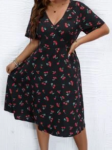 SHEIN LUNE Plus Cherry Print V Neck Dress - Black - View 3