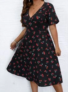 SHEIN LUNE Plus Cherry Print V Neck Dress - Black - View 5