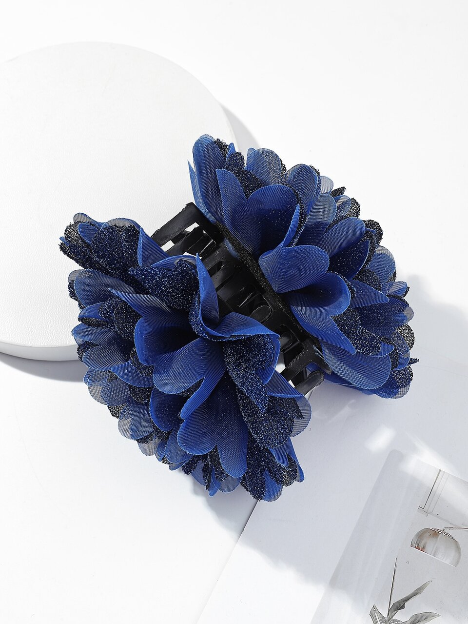 1pc Ladies Double-Layered Large Flower Hair Clip Headpiece Decoration Elegant Hair Claws Claw Clips Hair Clips Hair Jaw Clip Hair Clamps Hair Clutch Hair Claw Clip, Beach Accessories Fall Winter Hair Accessories For Women For Vacation Outfits Woman Summer, Holiday, Travel,Festival,Party