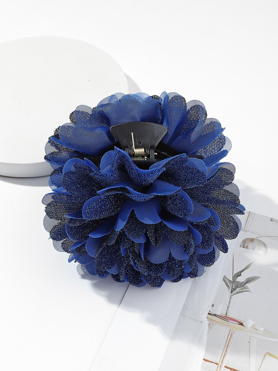 1pc Ladies Double-Layered Large Flower Hair Clip Headpiece Decoration Elegant Hair Claws Claw Clips Hair Clips Hair Jaw Clip Hair Clamps Hair Clutch Hair Claw Clip, Beach Accessories Fall Winter Hair Accessories For Women For Vacation Outfits Woman Summer, Holiday, Travel,Festival,Party