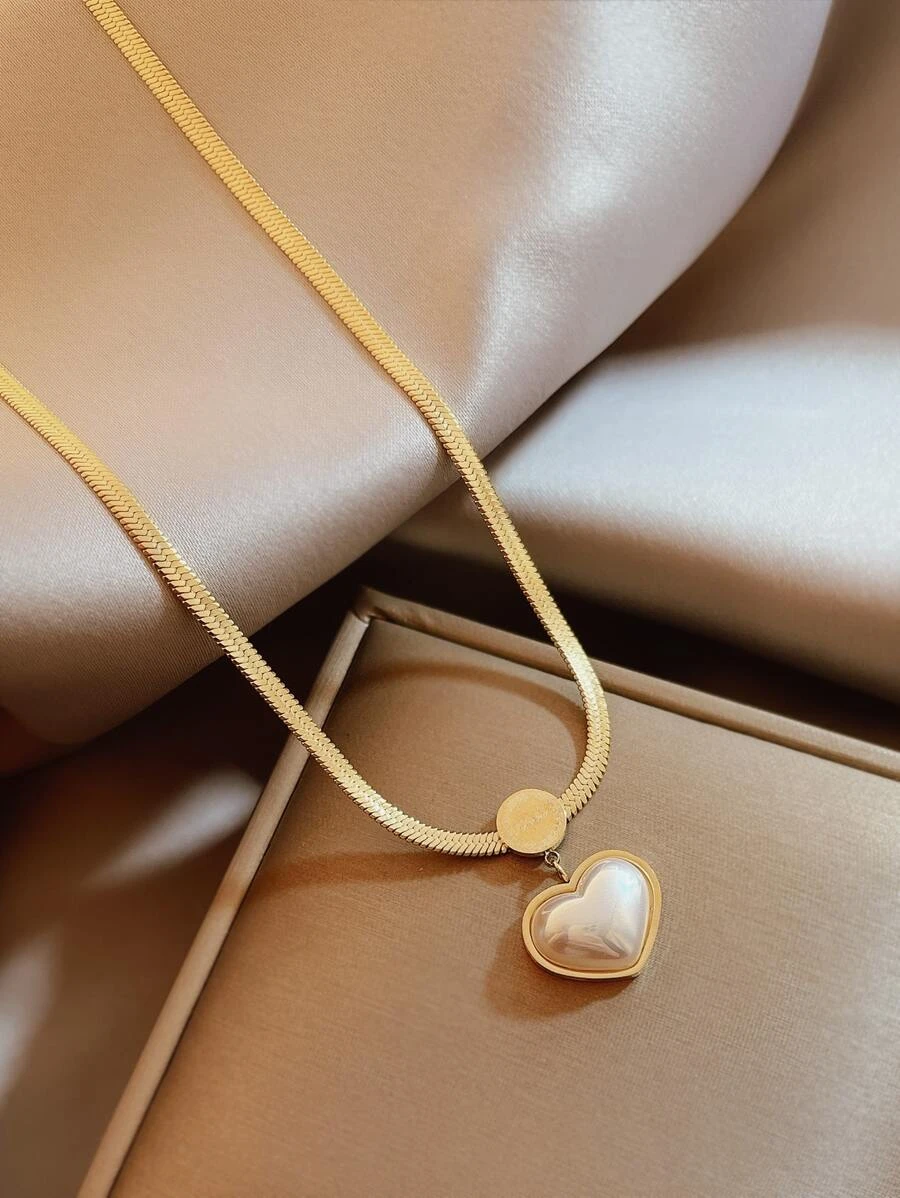 Heart Charm Necklace - Yellow Gold - View 1