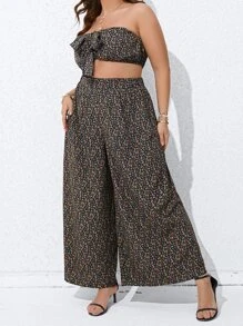 SHEIN Holidaya Plus Ditsy Floral Print Crop Tube Top & Wide Leg Trousers - Black and White - View 3