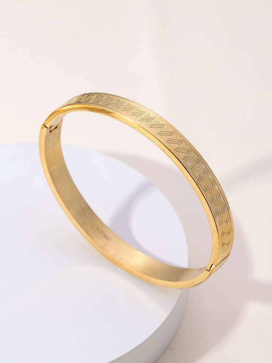 Texture Metal Bangle - Yellow Gold - View 1