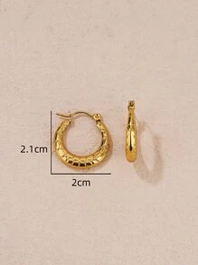 Pendientes de aro con textura de metal - Amarillo Oro - Ver 3