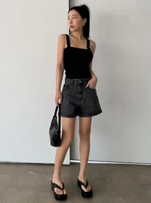 DAZY 斜口袋捲邊牛仔短褲 - 深灰色 - 查看 5