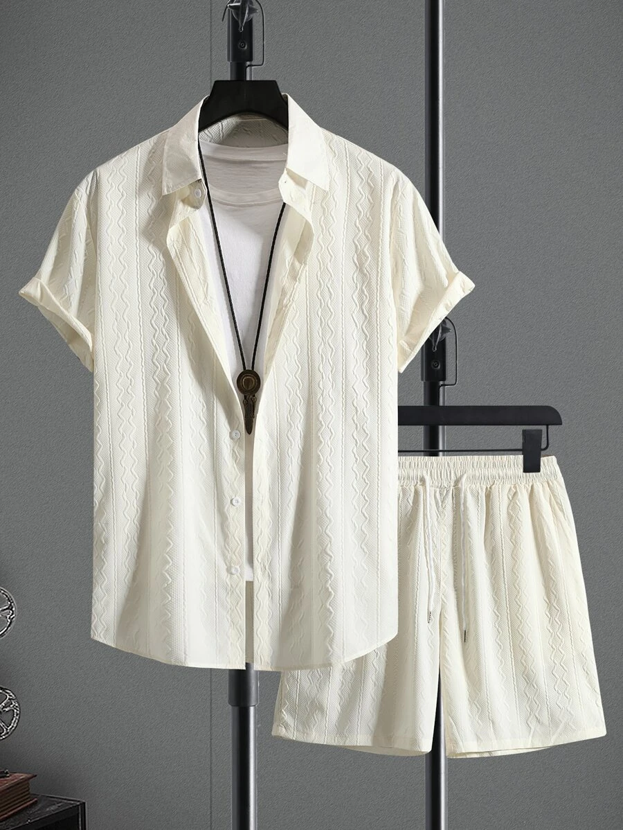 Manfinity Homme Men Solid Button Up Shirt & Drawstring Waist Shorts Without Tee