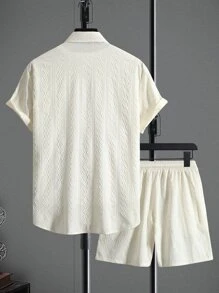 Manfinity Homme Men Solid Button Up Shirt & Drawstring Waist Shorts Without Tee