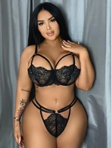 Set de lencería con encaje floral con aro - Negro - Ver 1