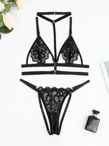 Plus Floral Lace Harness Lingerie Set - Black - View 4
