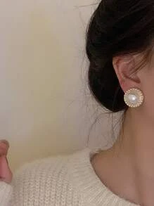 Faux Pearl Decor Stud Earrings - Multicolor - View 3