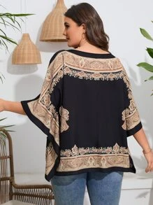 Mulvari Plus Paisley Print Batwing Sleeve Blouse