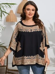 Mulvari Plus Paisley Print Batwing Sleeve Blouse
