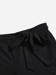 SHEIN VCAY Shorts con cinturón bajo con fruncido