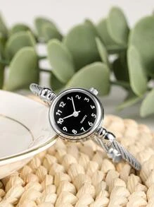 1 件复古森系风格小众女士罗马数字石英手链手表 - 銀色 - 查看 3