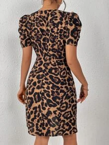 SHEIN Clasi Vestido con estampado de leopardo de manga farol ribete con fruncido fruncido bajo con fruncido - Multicolor - Ver 2