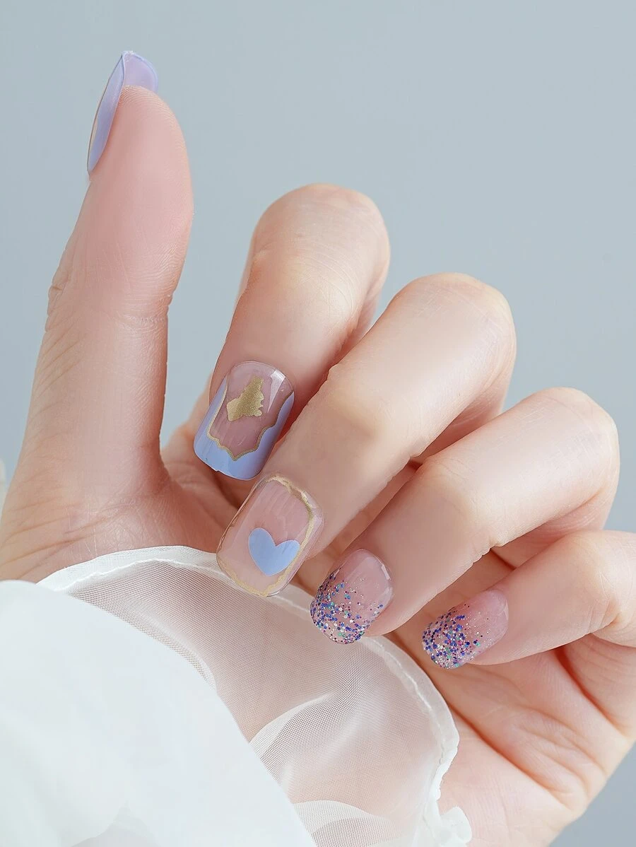 24 piezas corto cuadrado con estampado de corazón Uña postiza & 1 pieza lima de uñas & 1 hoja cinta - Blanco - Ver 1