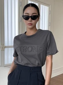 DAZY Đồ họa Chữ cái Áo thun - Màu xám đen - Xem 2