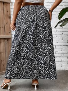 SHEIN VCAY Váy Plus Size Tách cao Họa tiết hoa Boho - Đen và trắng - Xem 2