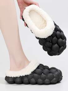 鏤空泡泡加絨內裏洞洞鞋 - 黑色 - 查看 7