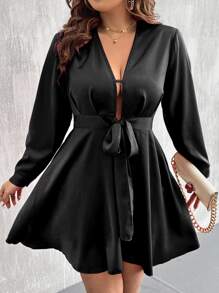 Celure 大碼素色前繫帶連衣裙 - 黑色 - 查看 1