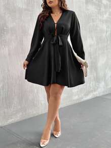 Celure 大碼素色前繫帶連衣裙 - 黑色 - 查看 6