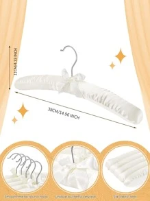 5个缎面衬垫衣架，丝绸包裹，银色挂钩，泡沫衬垫，服装店展示衣架，婚礼外套衣架，新郎新娘衣架，木质室内装饰，蝴蝶结装饰，家用衣架，白色 - 白色 - 查看 6