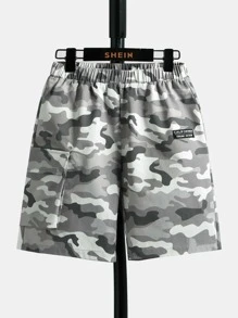SHEIN 男孩迷彩印花翻蓋口袋短褲