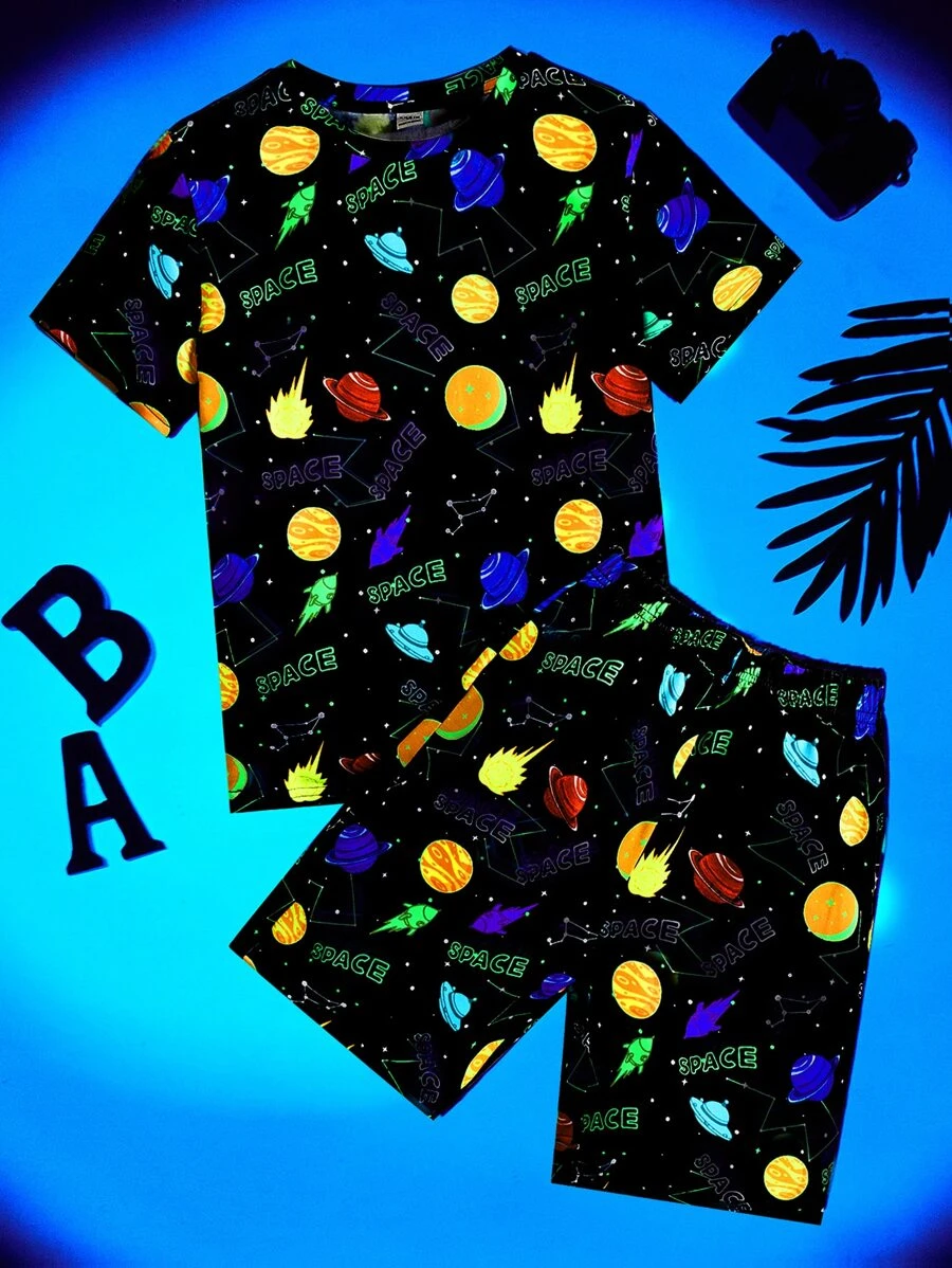 SHEIN Boys Reflective Galaxy Print Tee & Shorts PJ Set - Multicolor - View 1